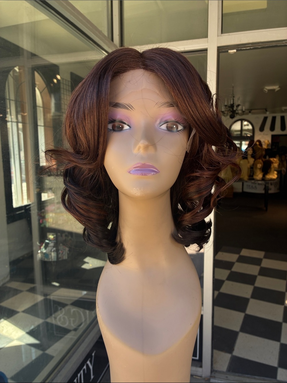 Brown Short Wavy Women's Wig - Classic Style